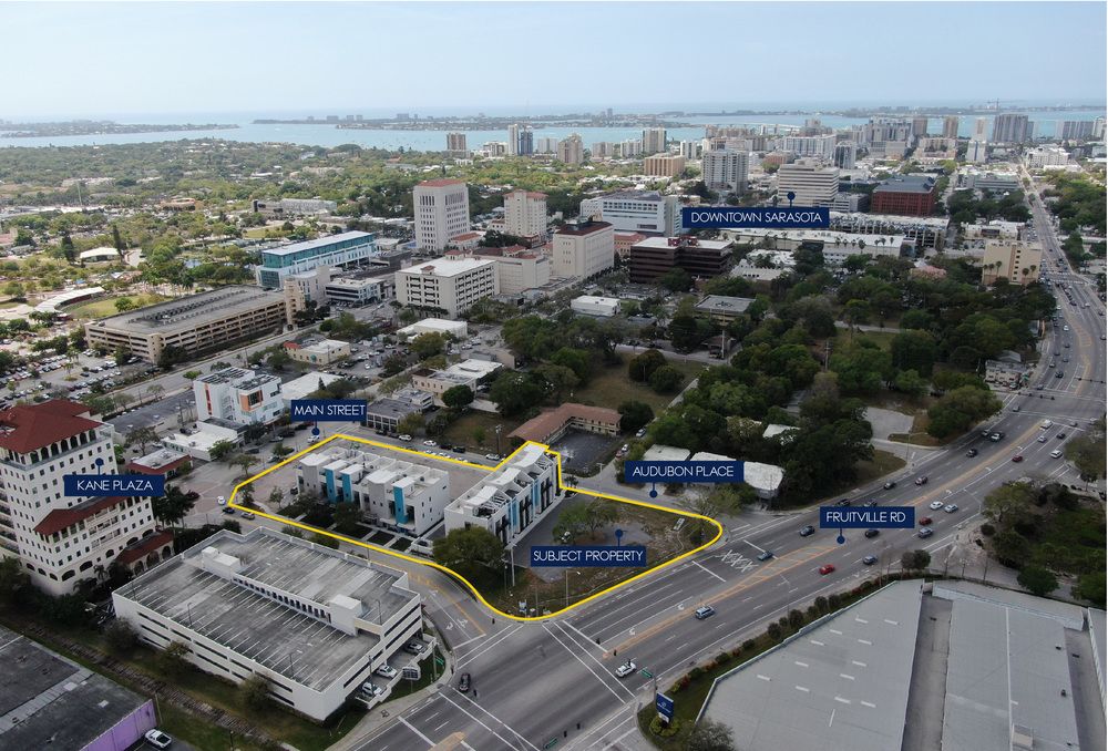 The Artisan on Main : 2167 Main St, Sarasota, FL 34237